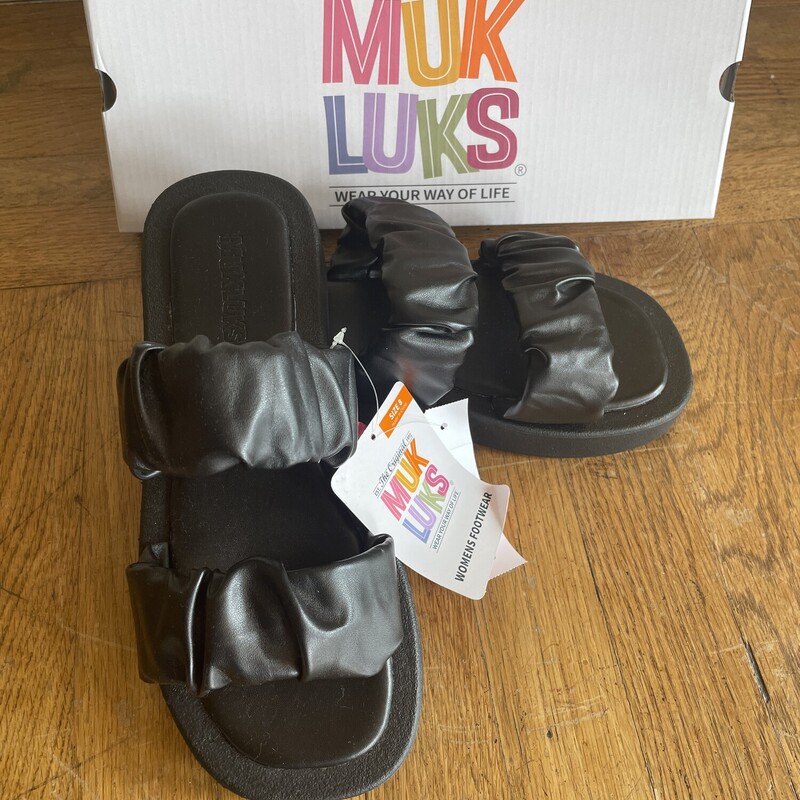 Luk*Ees by Muk Luks Sandals, Black, Size: 8 NWY $14.99
Original Price $30.00

All sales are final. No Returns
Pick up within 7 days of purchas or have it shipped.
Thank you for shopping with us :)