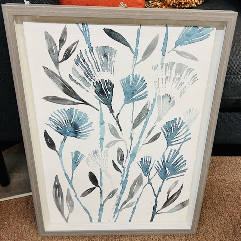 Mamont Winter Sprigs & Leaves Print
White Blue Gray
Size: 19 x 20H