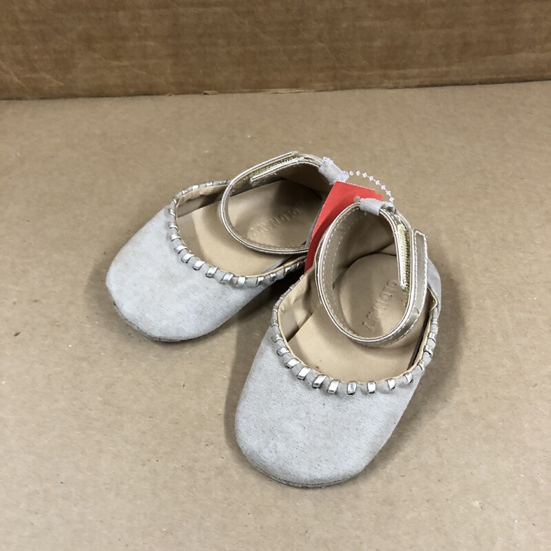 Old Navy, Size: 5, Item: Shoes