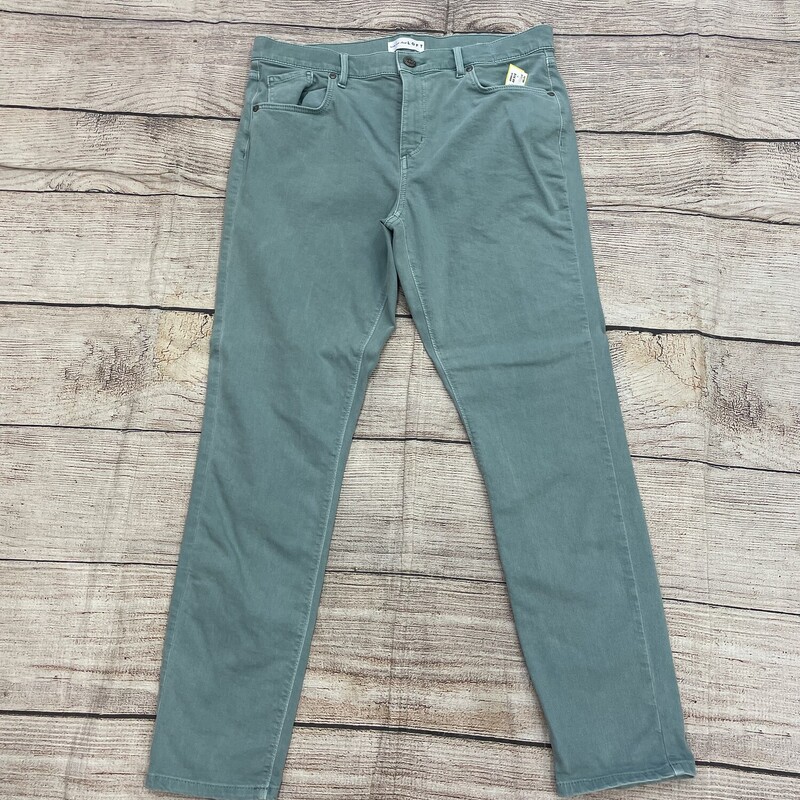 Loft modern skinny cropped jeans mossy green in color 31 in waist size 12