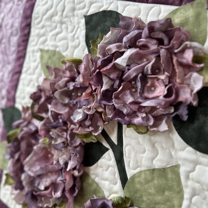 Hand Quilted Hydrangea Banner, Pinks, Size: 24.5x24.5<br />
Made By Local Quilter ,3D Hydrangeas w/ pearl accents<br />
One of a kind<br />
Beautiful Craftsmanship<br />
<br />
Pick Up In Store Within 7 Days of Purchase<br />
OR<br />
Have It Shipped<br />
<br />
<br />
All Sales are Final . No Returns<br />
<br />
Thank You For Shopping With Us:-)