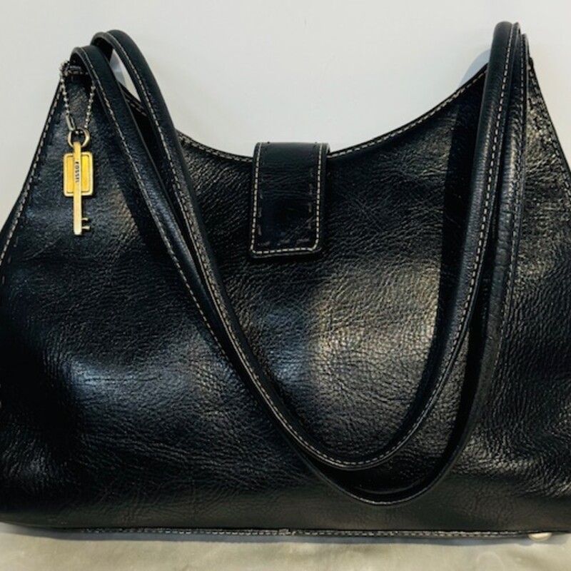 Fossil Leather Shoulder Bag
Black
Size: 13 x 9H