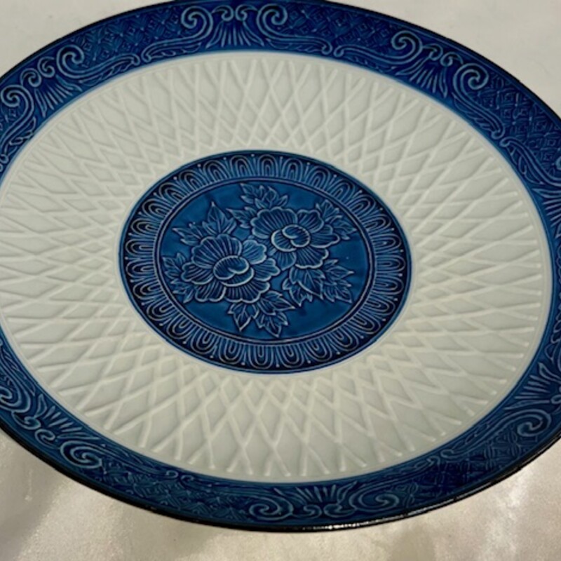 Toyo Peony Plate
Blue and white
Size: 11Diameter