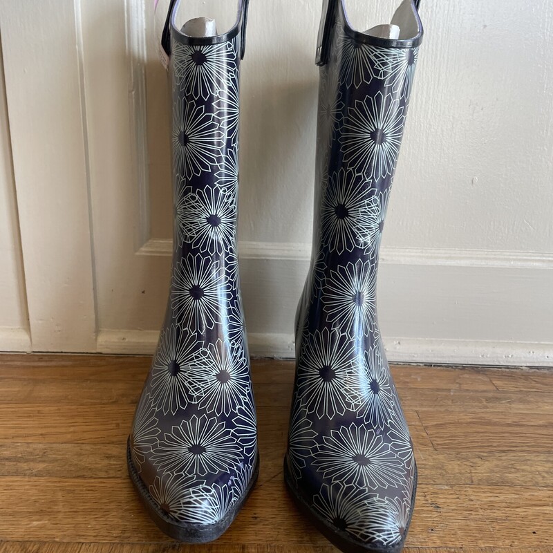 NomadFloralRainBoots, Navy+Gn, Size: 9



All Sales Are Final , No Returns

Pick Up In Store Within 7 Days of Purchase
OR
Have It Shipped

Thank You For Shopping With Us:-)