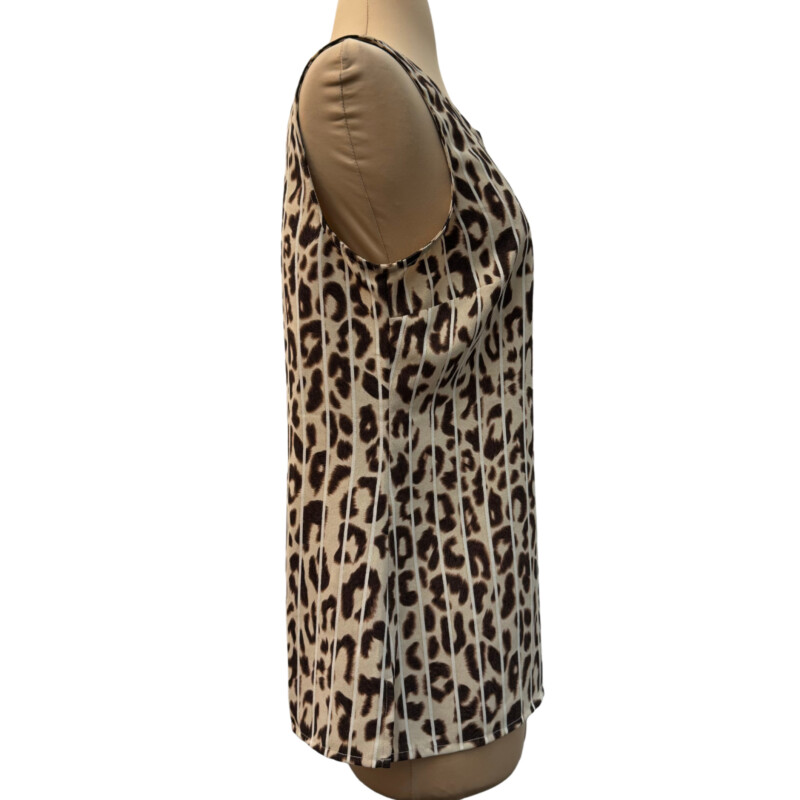 CAbi Ginger Leopard Sleeveless Blouse<br />
Cute Bow Detail on Front<br />
Size: Small