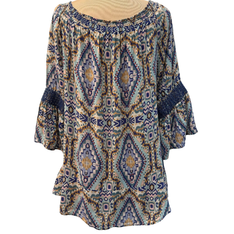 Democracy Peasant Top<br />
Bell Sleeves<br />
Blue, Aqua, Brown and White<br />
Size: Large