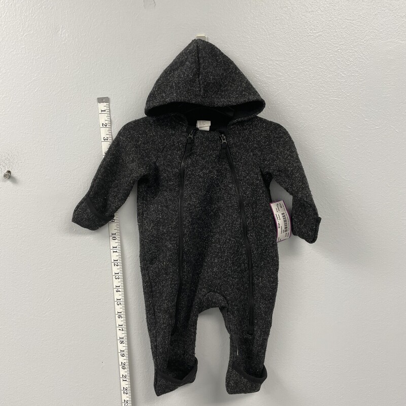 H&M, Size: 0-3m, Item: SnSuit