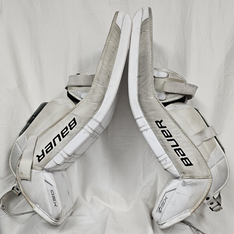 Bauer GSX Goalie Leg Pads<br />
Intermediate Medium<br />
31in.+<br />
pre-owned