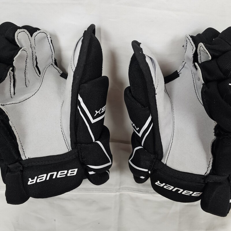 Bauer NSX Hockey Gloves, Black & White, Size: 10in., Like New!