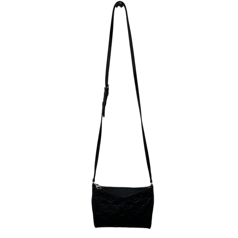 Louis Vuitton Pallas Crossbody Black<br />
<br />
Date Code: AR2129<br />
<br />
Dimensions:<br />
Base length: 7.50 in<br />
Height: 5.00 in<br />
Width: 1.50 in<br />
Drop: 19.50 in