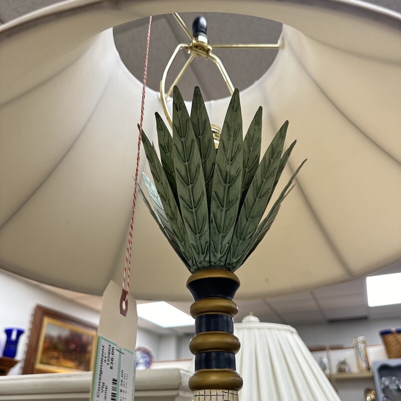 Tole Palm Tree Lamp + Shade, vintage. Price is for one lamp only.<br />
Size: 31in