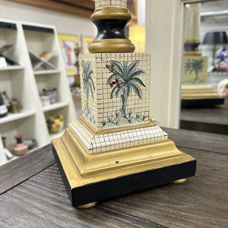 Tole Palm Tree Lamp + Shade, vintage. Price is for one lamp only.<br />
Size: 31in