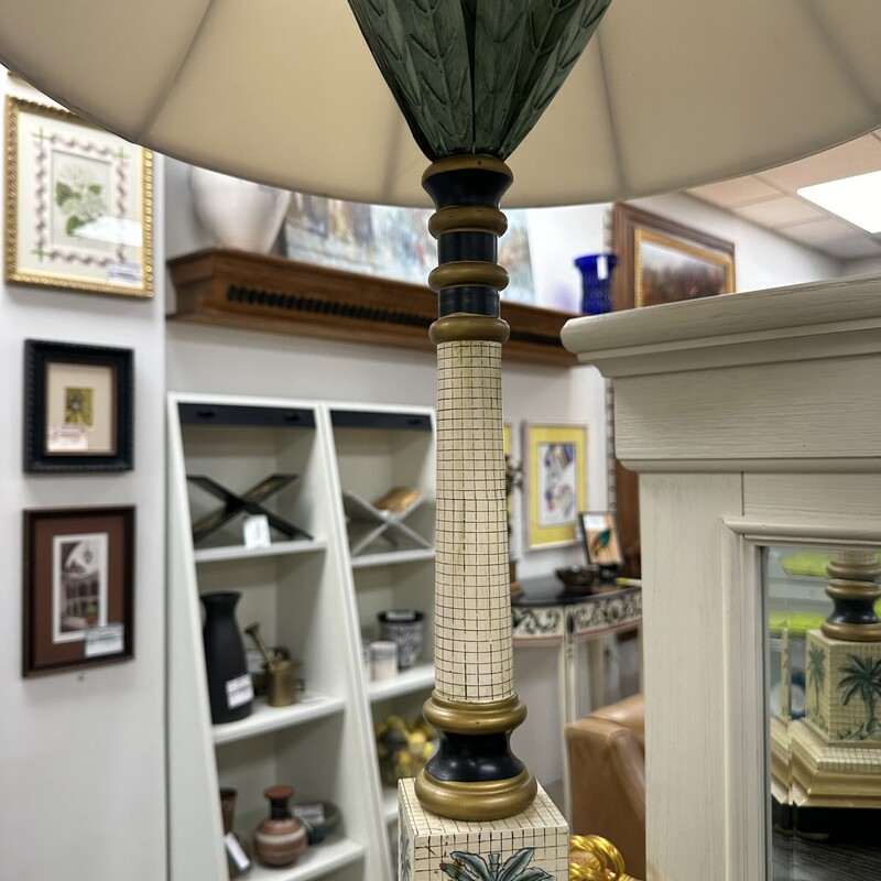 Tole Palm Tree Lamp + Shade, vintage. Price is for one lamp only.<br />
Size: 31in