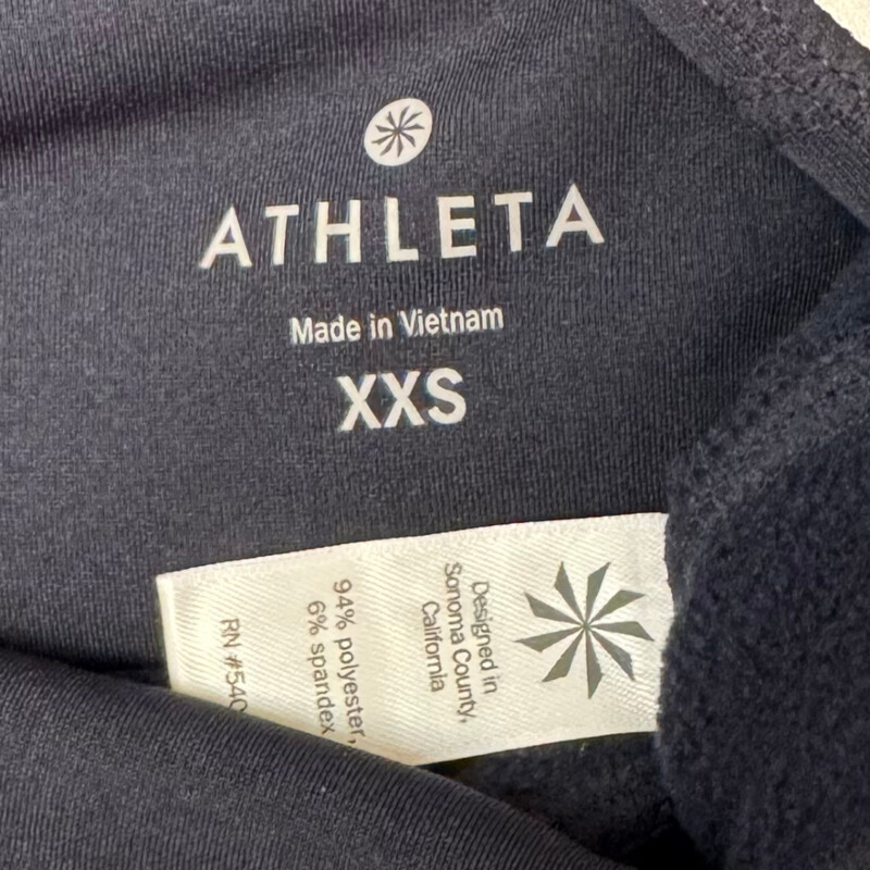 New Athleta Street to Summit Tights<br />
With Reflective Details<br />
Navy and Gray<br />
Size: XXS<br />
Retails for $98.00