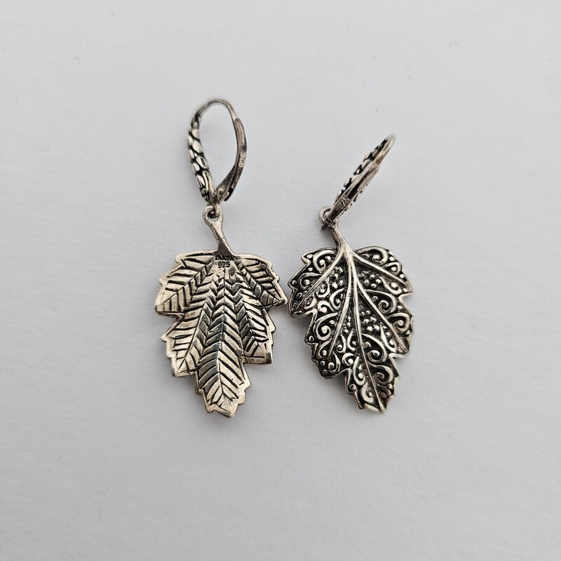 Sarda Leaf Dangles, Sterling, Size: Lever