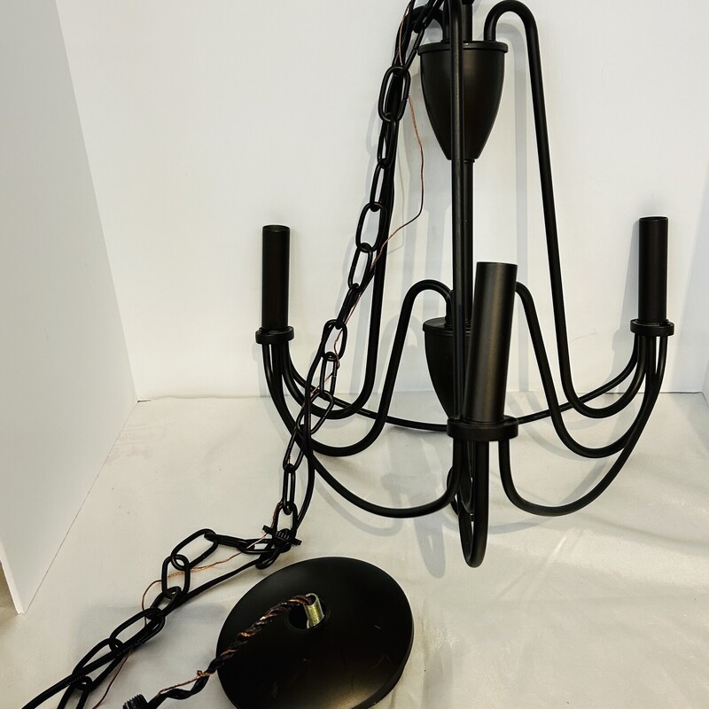 Metal Candlestick Chandelier
Brown
Size: 13 x 17.5H