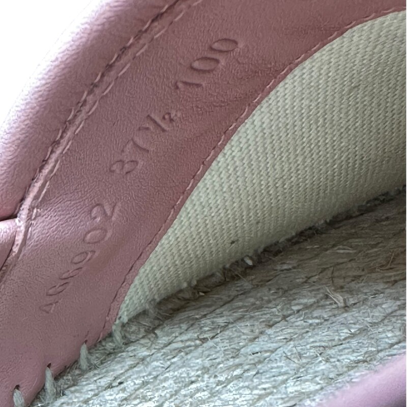 Gucci Pink Espadrilles, Pink, Size: 37.5
Like New
Style Code: 466902