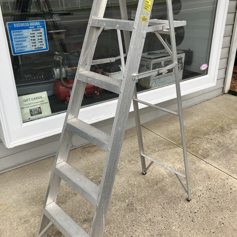 Step Ladder