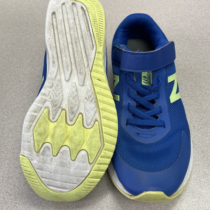 New Balance Shoes, Blue, Size: 3Y