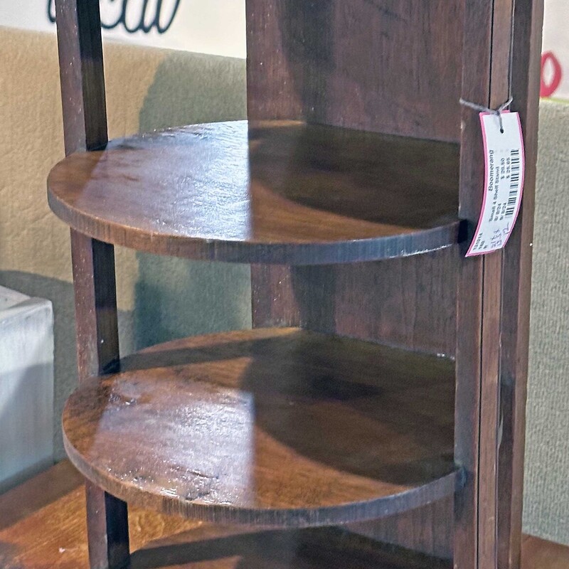 Small 4 Shelf Stand<br />
Could be used flat or standing on end<br />
12 In Tall x 13.5 In Wide x 12 in Deep.