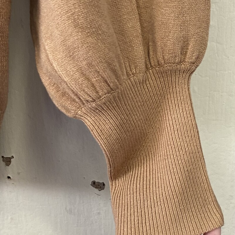 Camel Pffy Slv Sweater<br />
Camel<br />
Size: S R $98