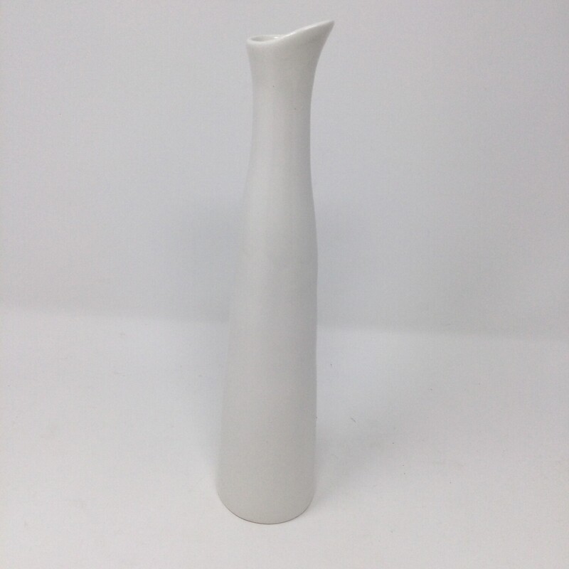 Small Vase With Spout,
Cream,
Size: 2 X 10 In