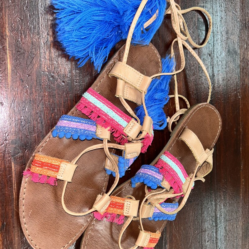 A8.5 Multi Color Tassel S