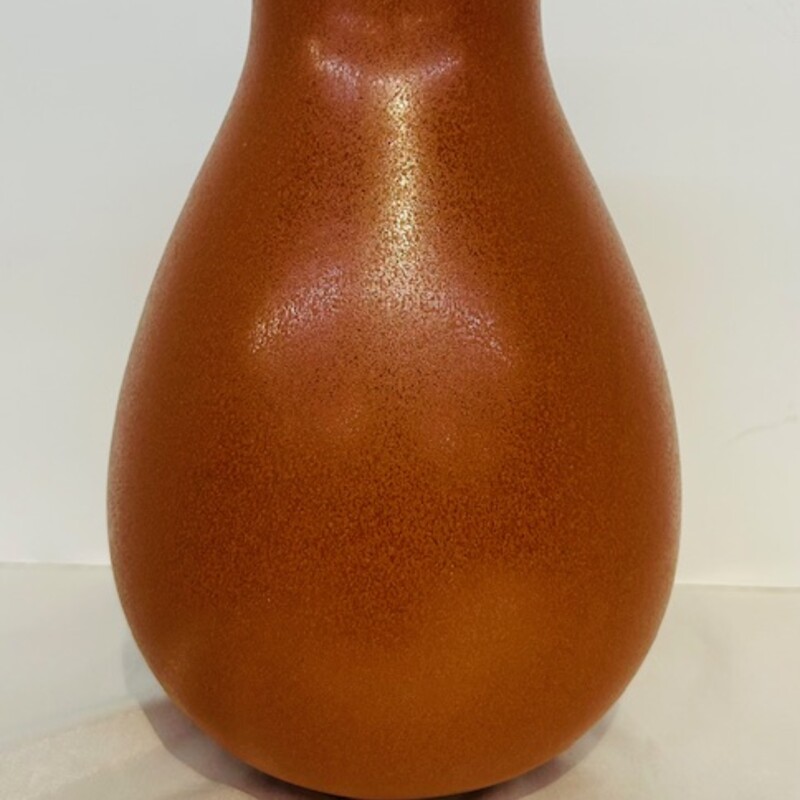 Ceramic Gourd Vase
Burnt Orange Size: 6 x 8.5H