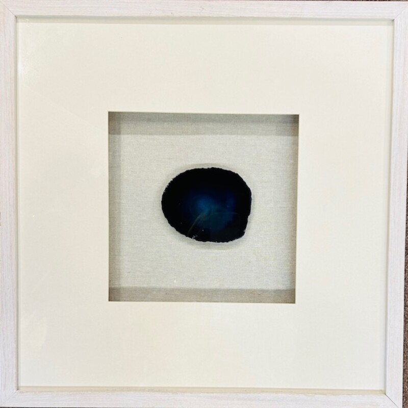 Slice Agate in Shadow Box Wall Decor
White Cream Blue Size: 20 x 20H