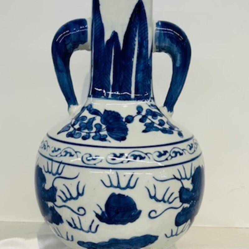 Dragons Asian Vase,
Blue White
Size: 6.5 x14 H