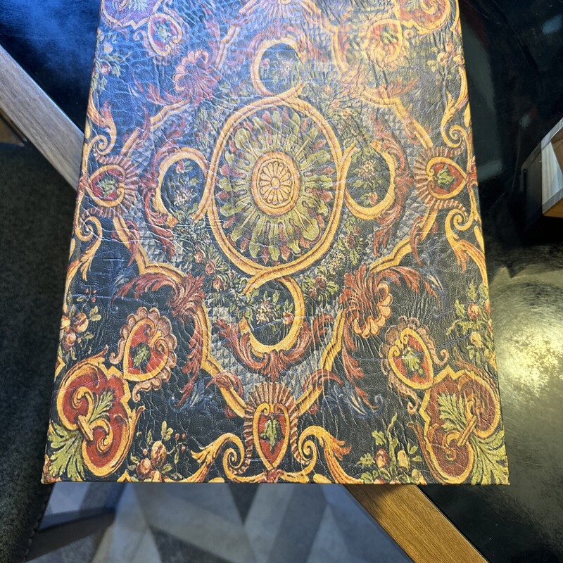 Decorative Paisley Box