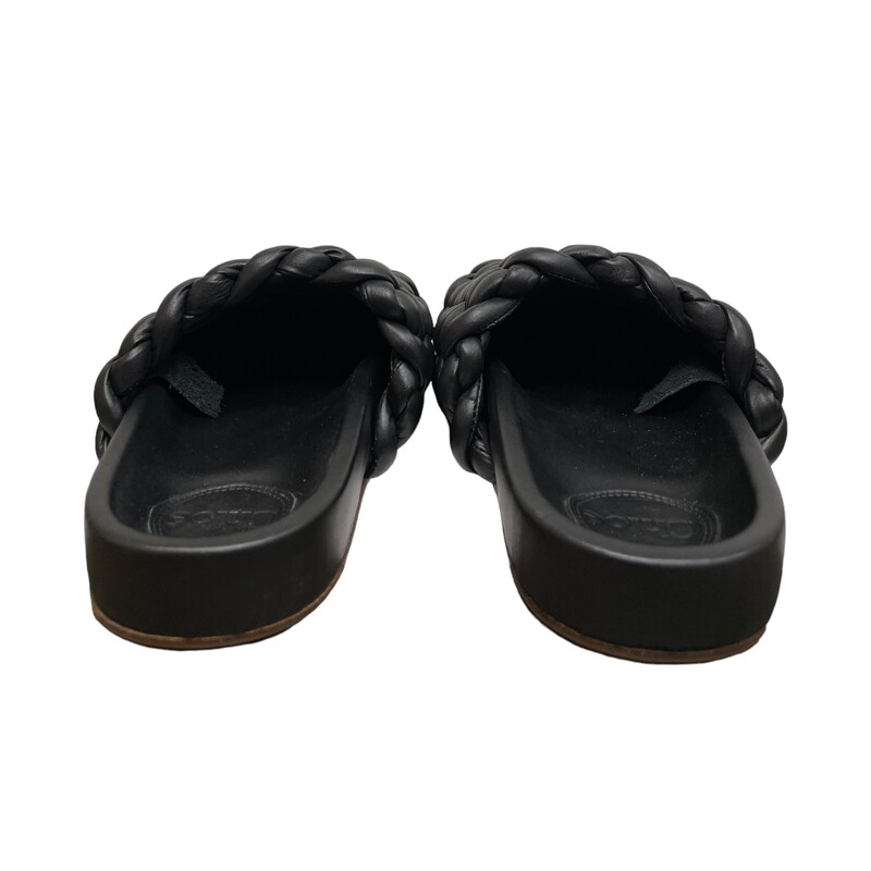 Chloe Kacey Mules, Black, Size: Size 37<br />
<br />
Chloe Kacey Braided Leather Mules<br />
Womens Size 37<br />
Black leather upper<br />
Round toe<br />
Slip-on<br />
Leather/rubber sole<br />
Made in Spain<br />
Still in great condition