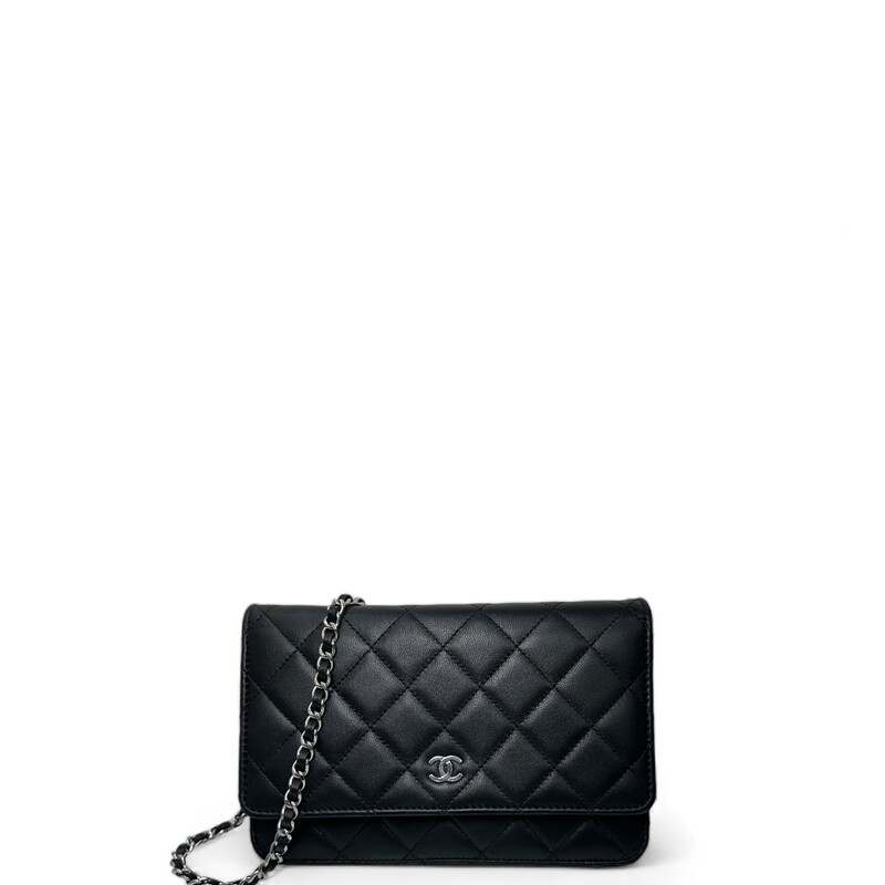 Chanel Wallet On Chain Lambskin Black

Dimensions:
4.8 × 7.5 × 1.4 in (cm)

Entrupy certificate provided. Box and dust bag included.