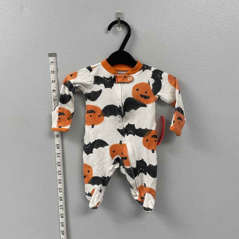 Carters, Size: Newborn, Item: Sleeper