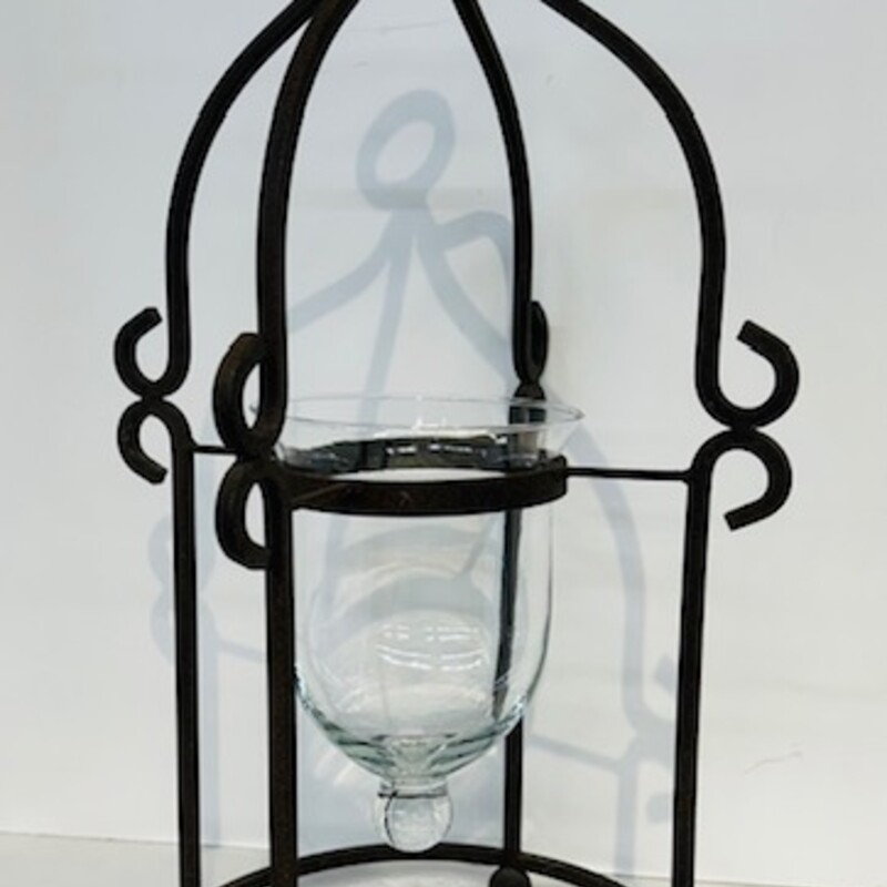 Iron Open Glass Candleholder
Brown Clear Size: 7 x 18H