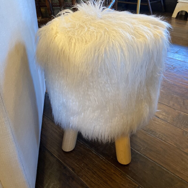 PB Mongolian Faux Fur