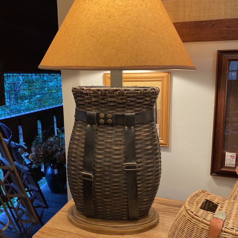 Fishing Creel Lamp