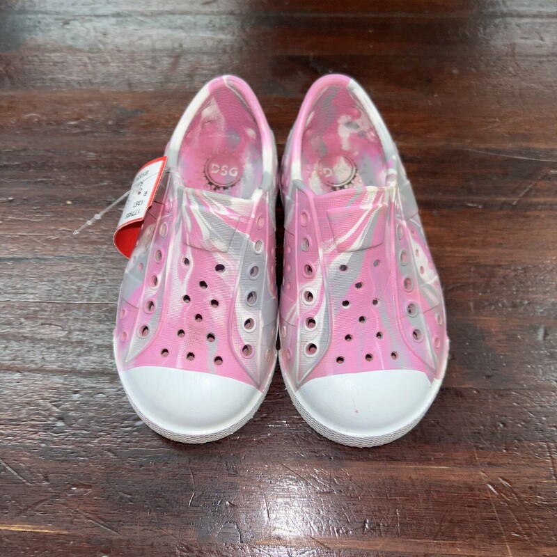 6 Pink Dye Rubber Shoes