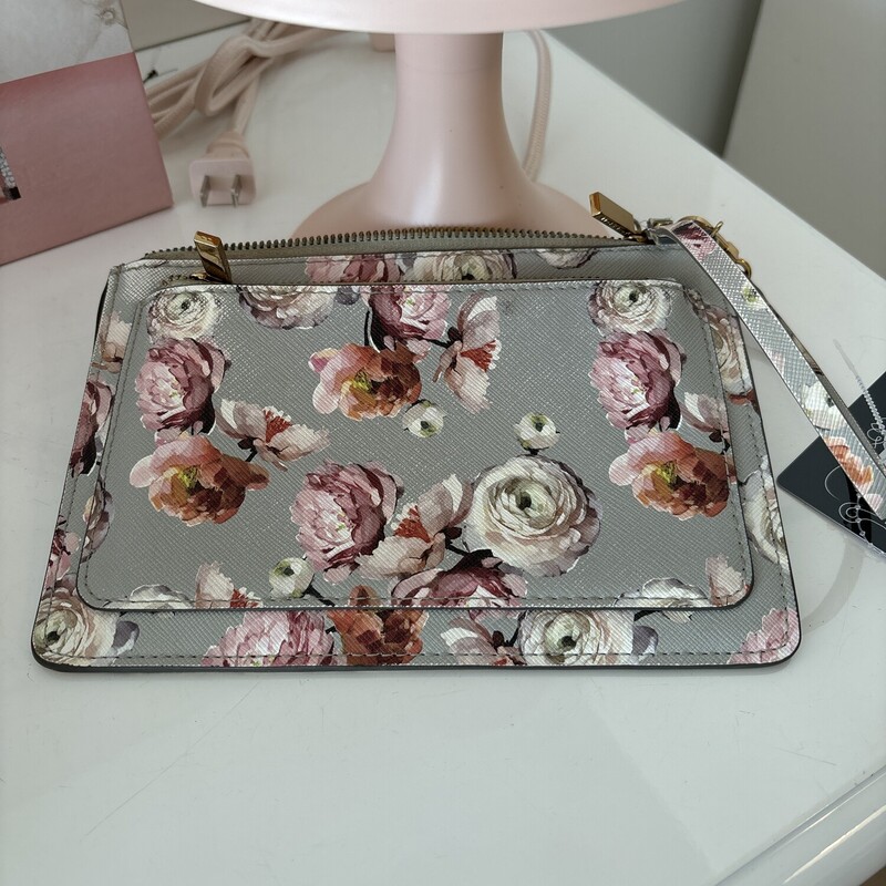 Love & Lore Clutch Floral