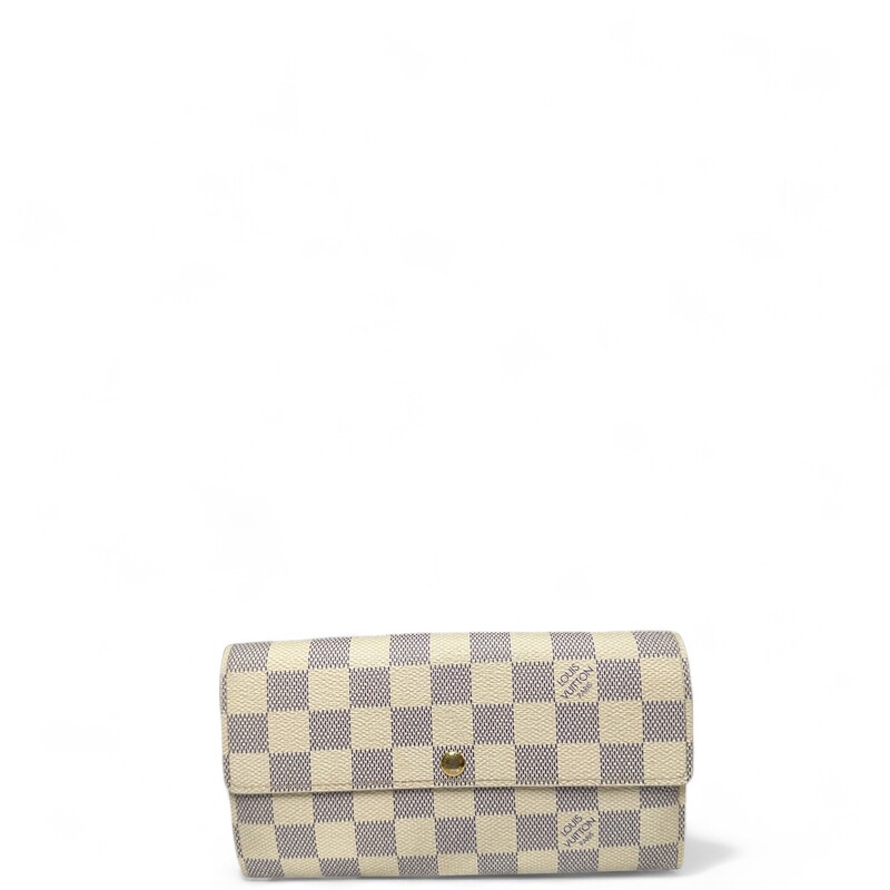 Louis Vuitton Sarah, Damier
Dimensions: 7.5 x 3.9 inches
(length x Height)
Damier Azur coated canvas
Grained cowhide-leather lining
Gold-color hardware
Press-stud closure
2 large gusseted compartments
Zipped coin pocket
Inside flat pocket
Outside flat pocket
16 card slots