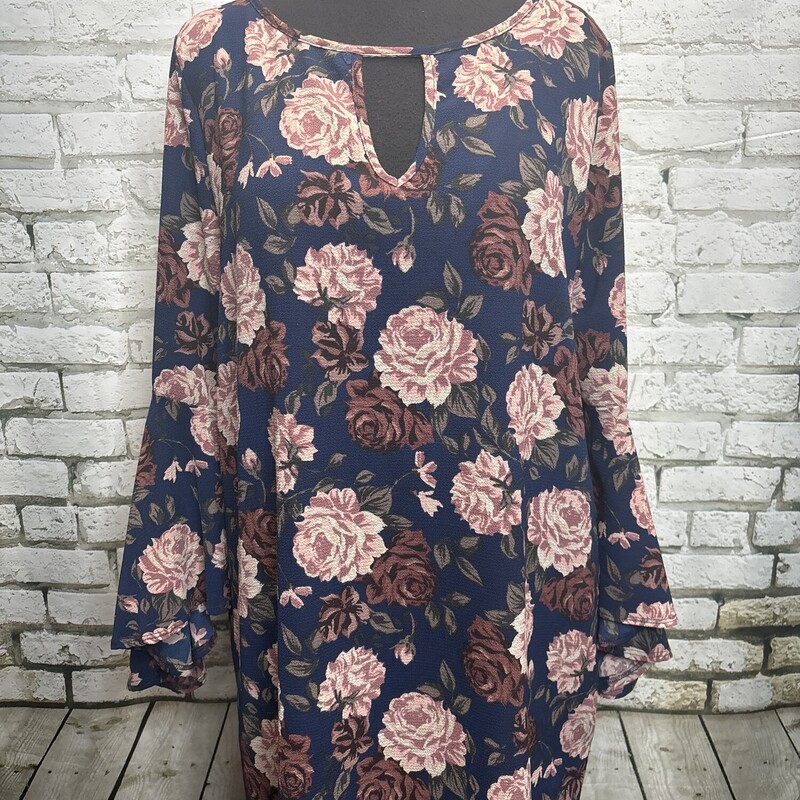 Blue Rain, Floral, Size: Medium