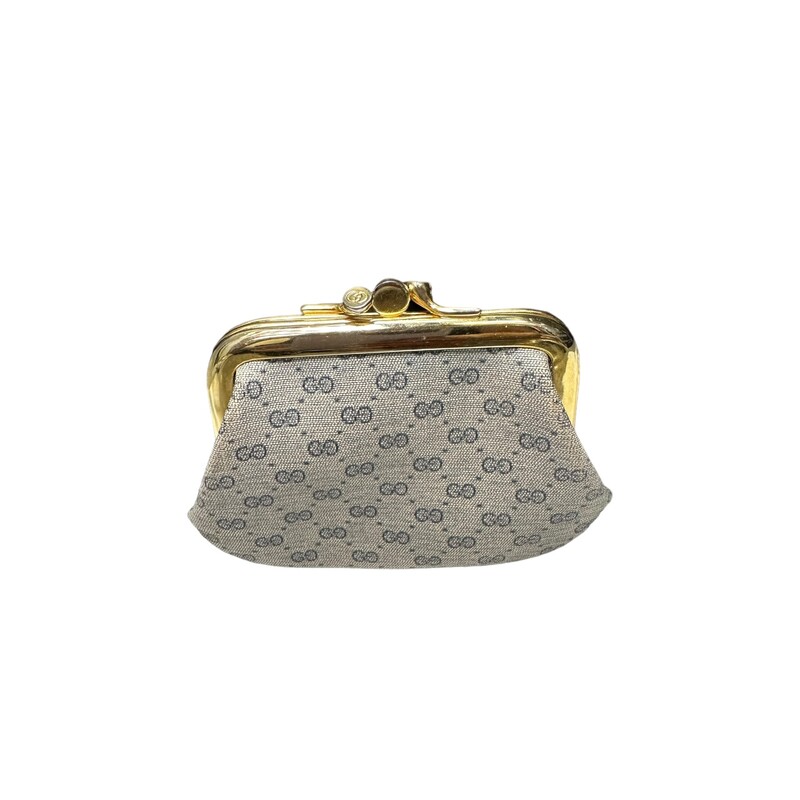 Gucci Coin Purse Vintage, Blue, Size: OS<br />
<br />
Style Code: 030*043*8025<br />
<br />
Dimensions:<br />
5inx3inx.5in<br />
<br />
Note: Wear to clasp and inside pouch