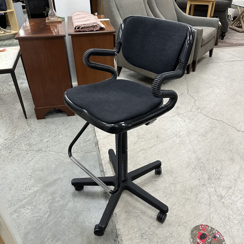 Vertebra Adjustable Swivel Chair, Black