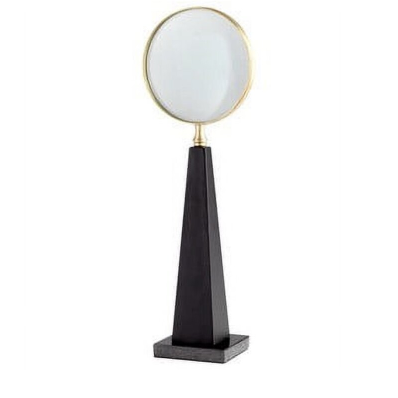 Magnifying Glass Sculpture
Cyan Design Introspection Sculpture
Metal With Marble Base
Black and Gold
Size: 6.5x19H