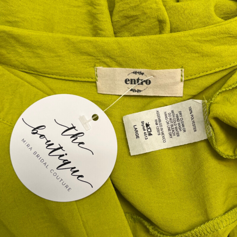 New Entro Spring Go To Top<br />
Split Neck with Short Sleeve<br />
Citron<br />
Size: Large<br />
Retails for $38.00