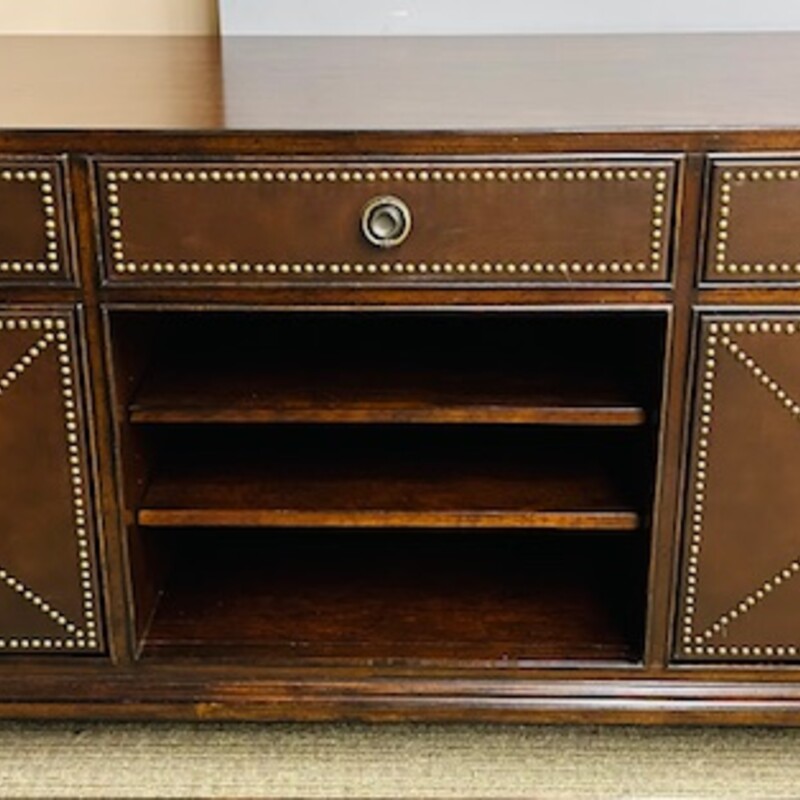 Lexington NailheadConsole