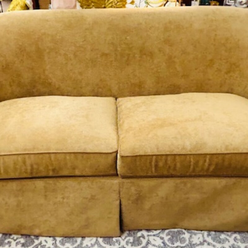 Hickory Furniture Co. Nailhead Skirted Loveseat
Camel Size: 73 x 34 x 36H
Microfiber