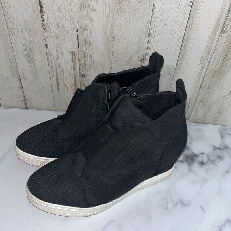 A7 Black Wedge Sneakers