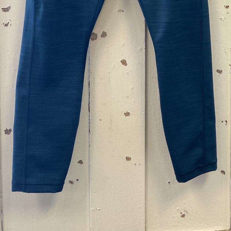 Teal Leggings
Teal
Size: Medium