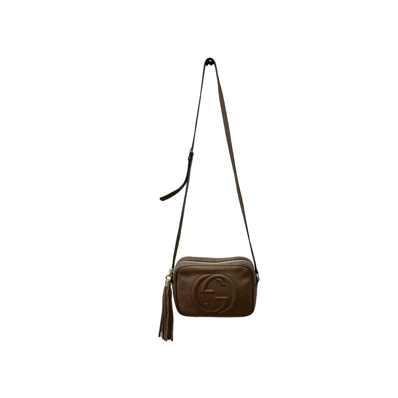 Gucci Soho Disco<br />
Some interior wear<br />
<br />
Dimensions:<br />
Base length: 8.25 in<br />
Height: 6.25 in<br />
Width: 2.75 in<br />
Drop: 21.75 in<br />
<br />
Style Code: 308364 493879